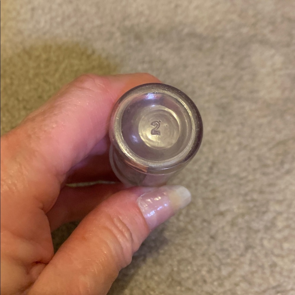 Hoyt’s Perfume Bottle - Picture 3 of 5